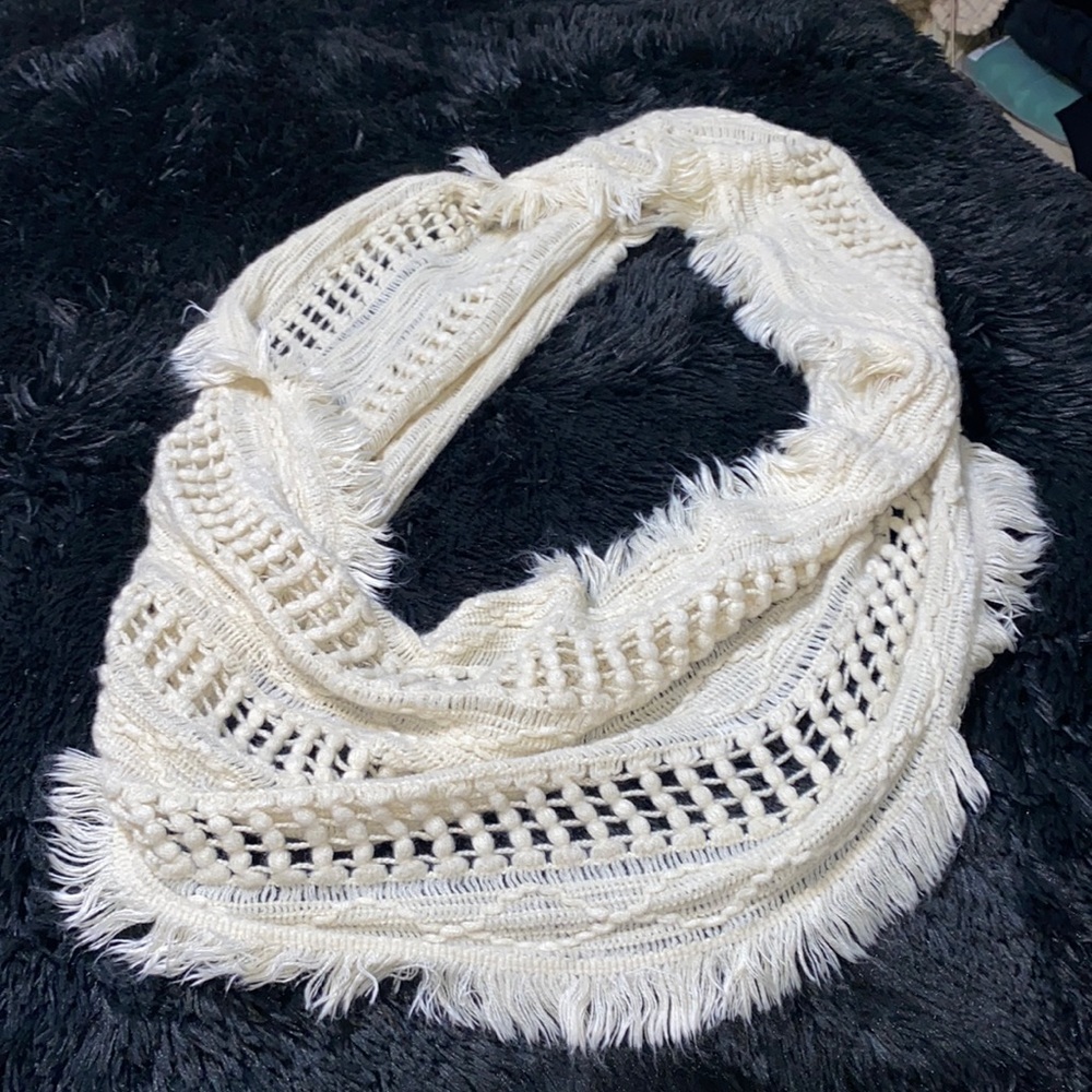 Infiniti Cream Scarf